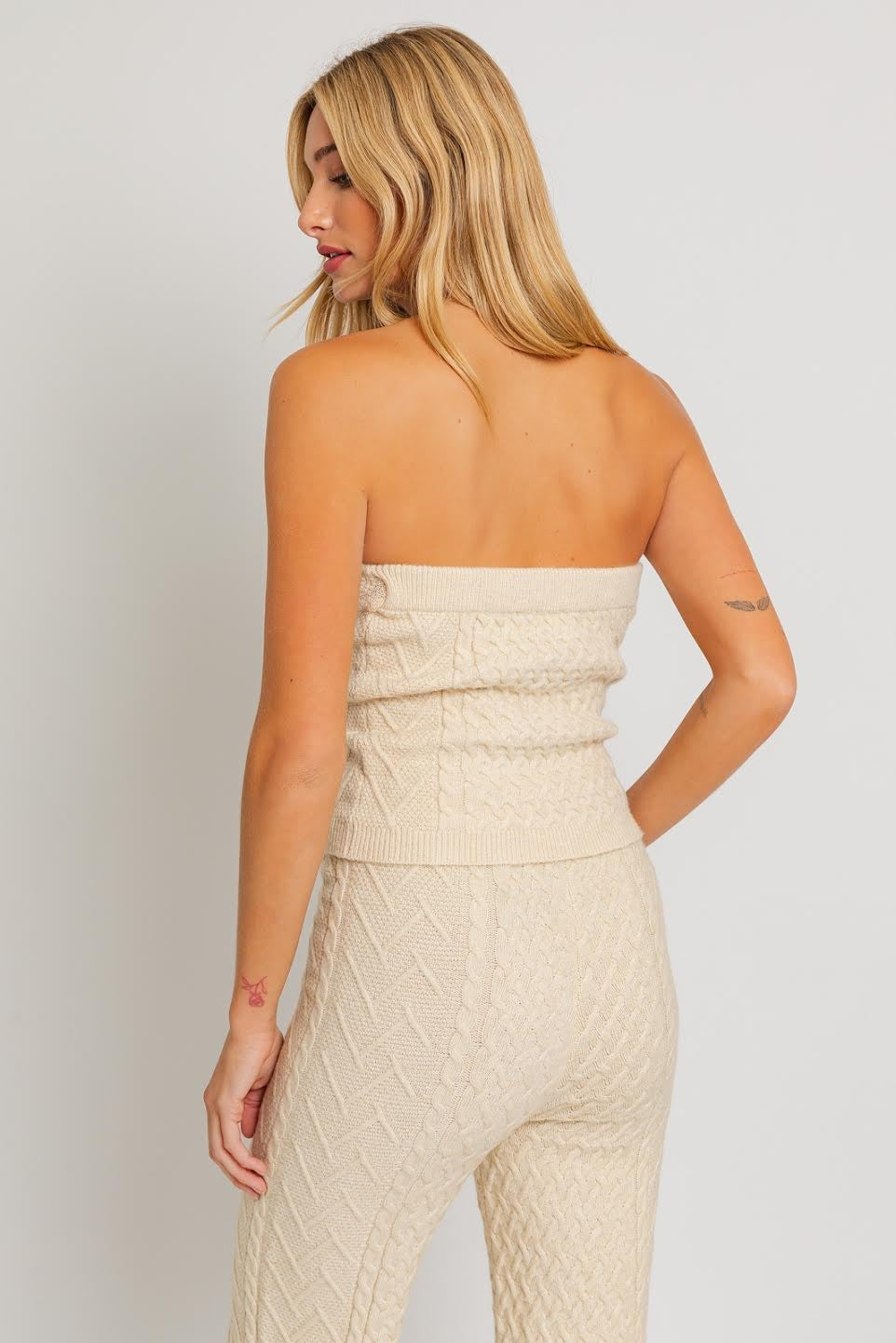 SET SUETER TOP CREMA