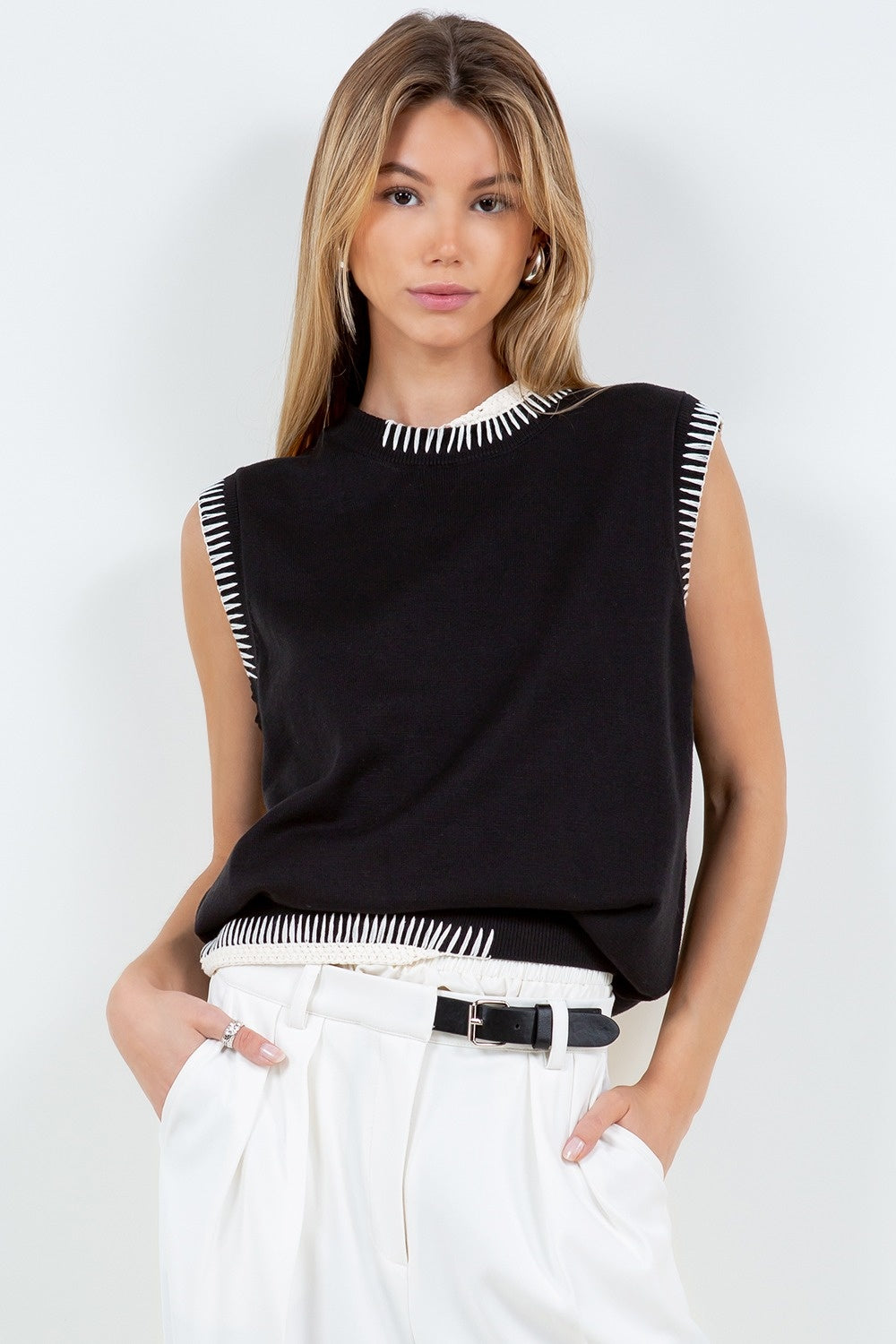 STITCH  SWEATER VEST