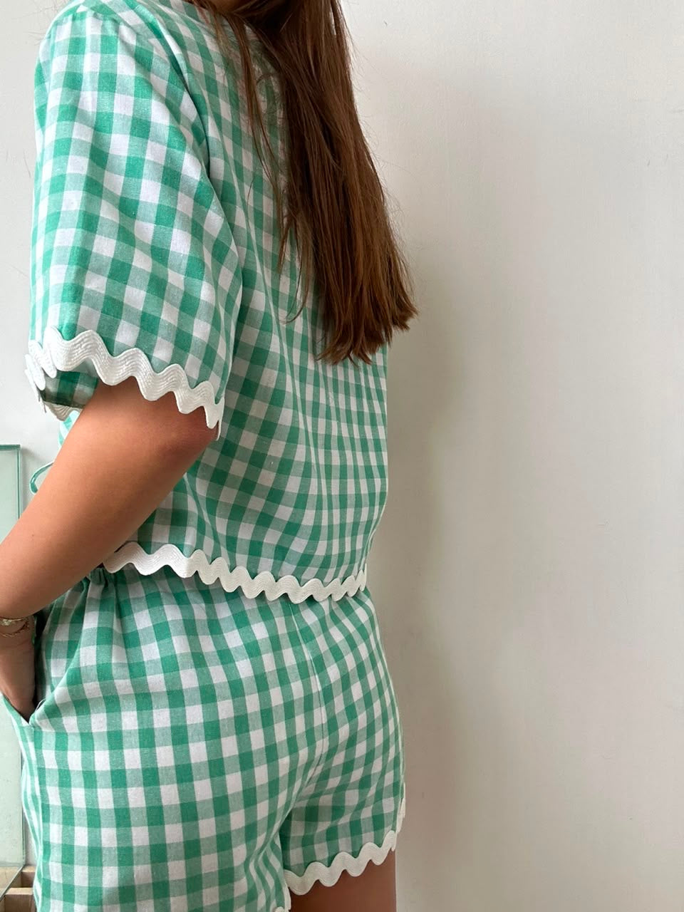 GREEN WHITE CHECKERED SET