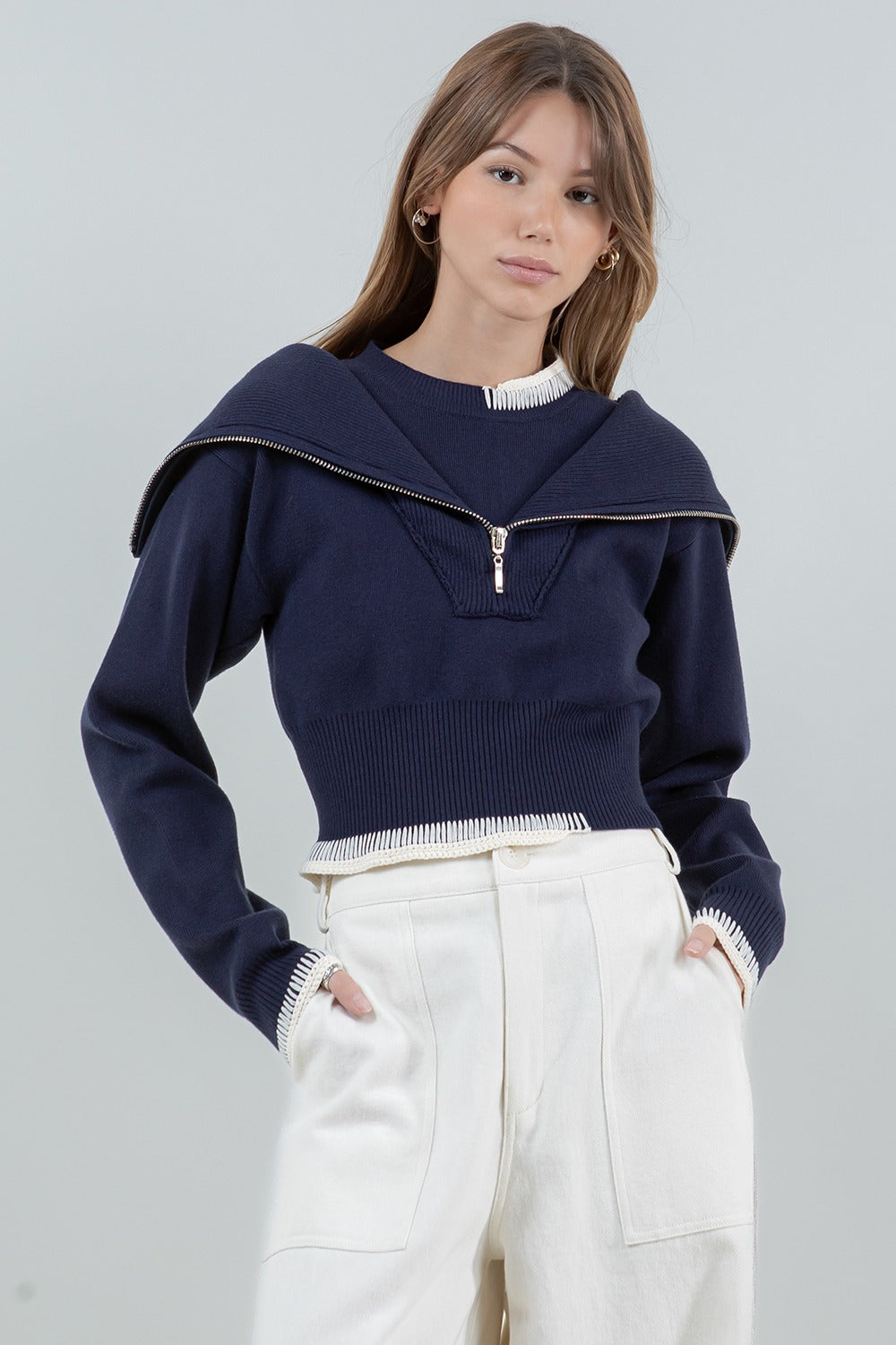 NAVY STITCHED SWEATER