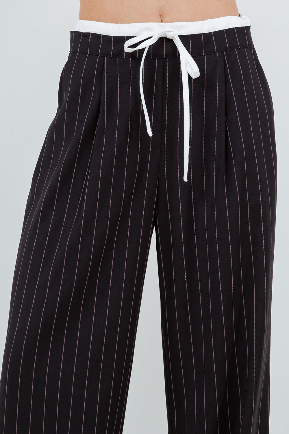 BLACK PINK STRIPE PANTS