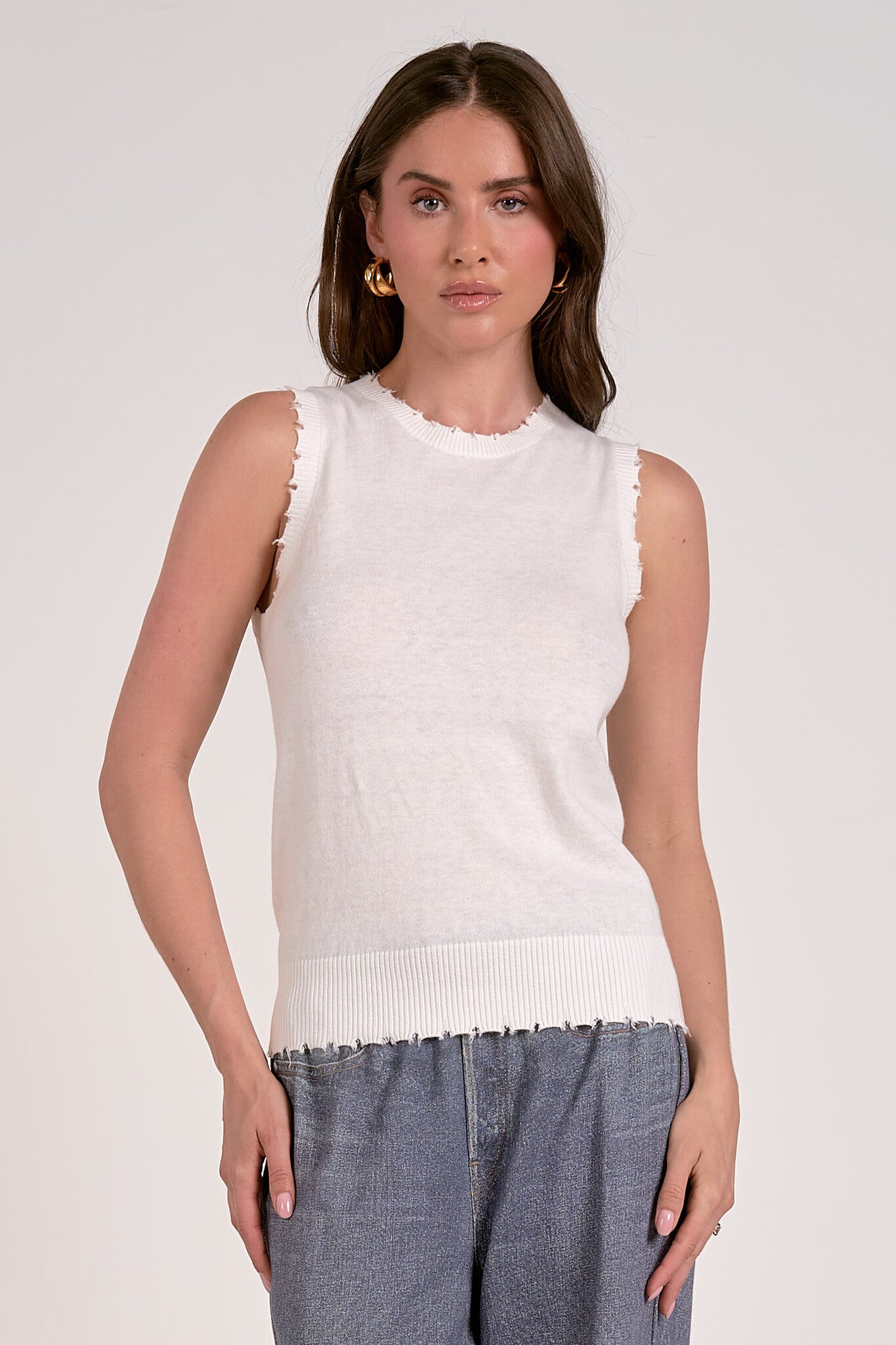 WHITE KNITTED SHIRT