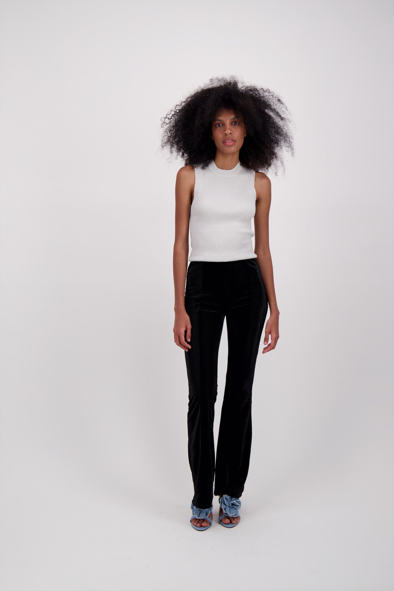 PANTALON VELVET NEGRO