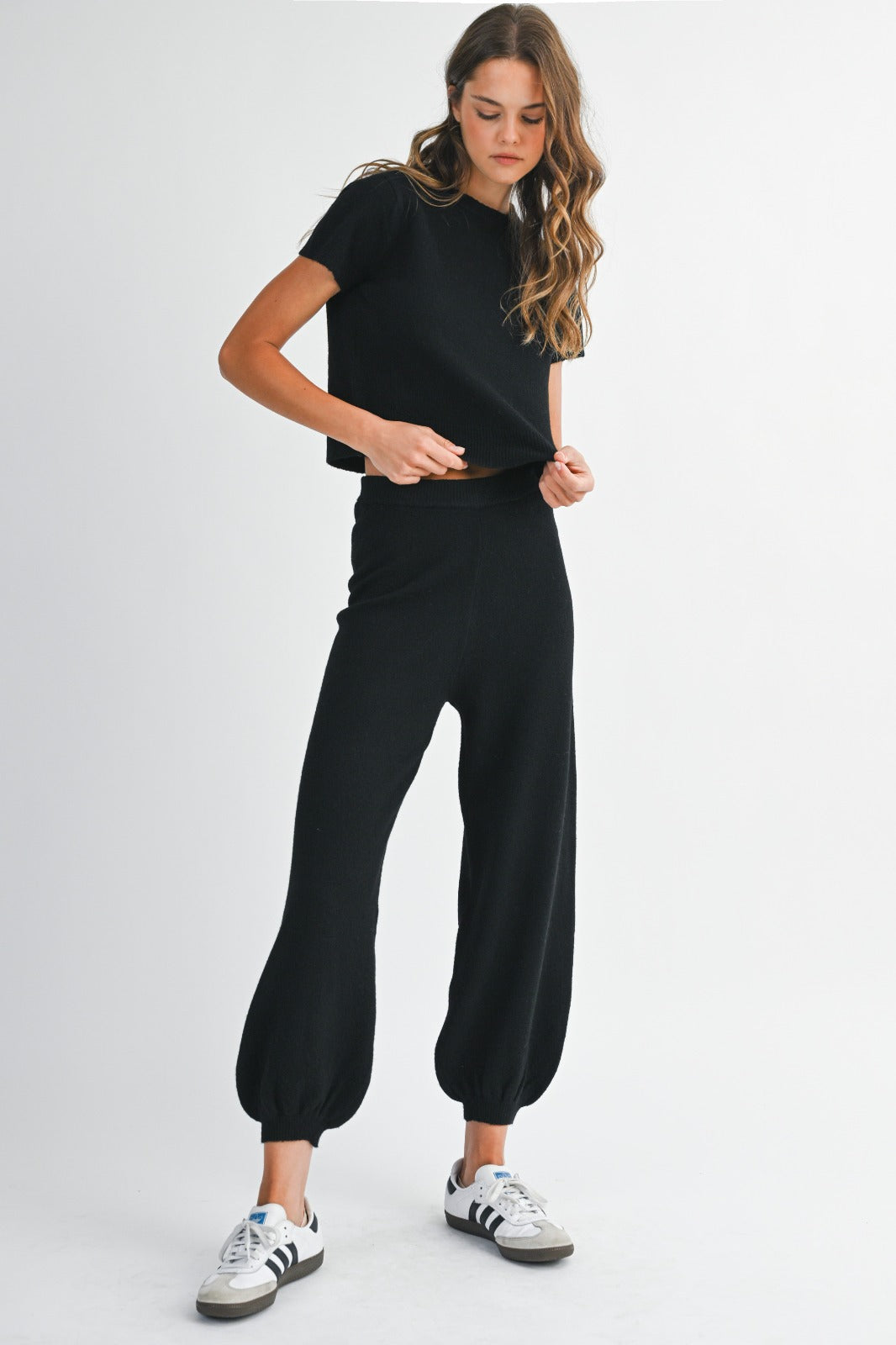 TOP AND JOGGER BLACK SET