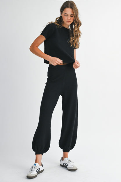 TOP AND JOGGER BLACK SET