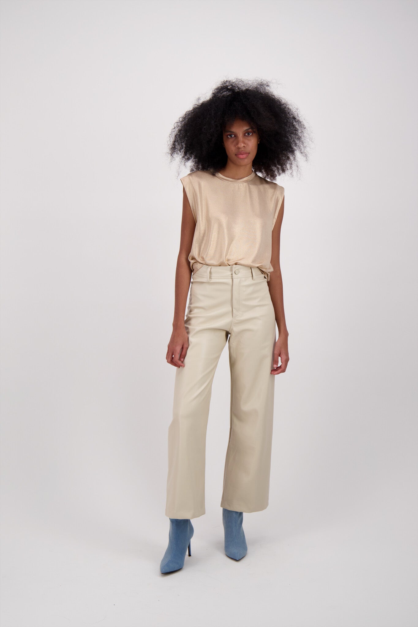 PANTALON PIEL BEIGE STRAIGHT