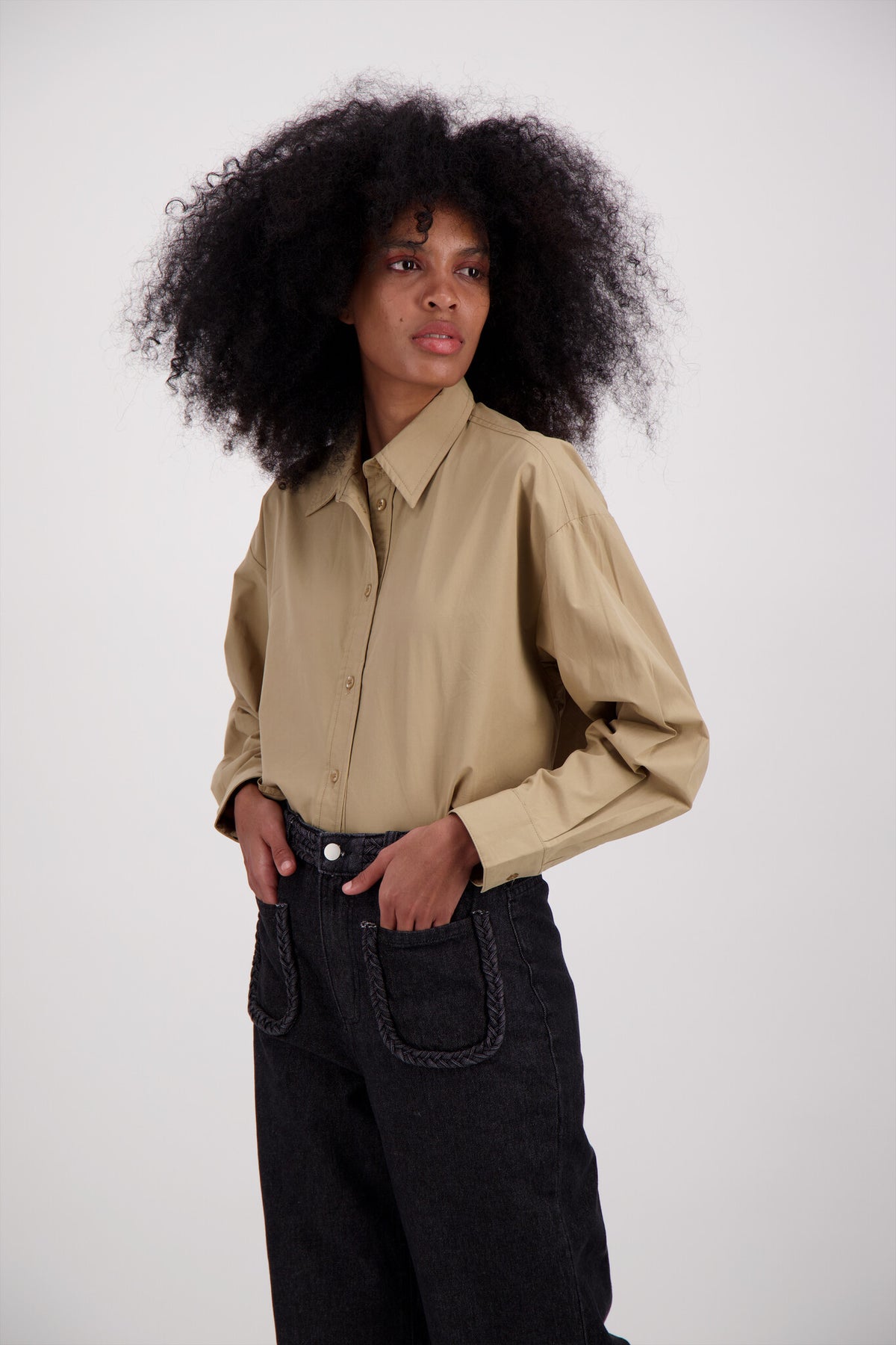 CAMISA CROPPED BEIGE