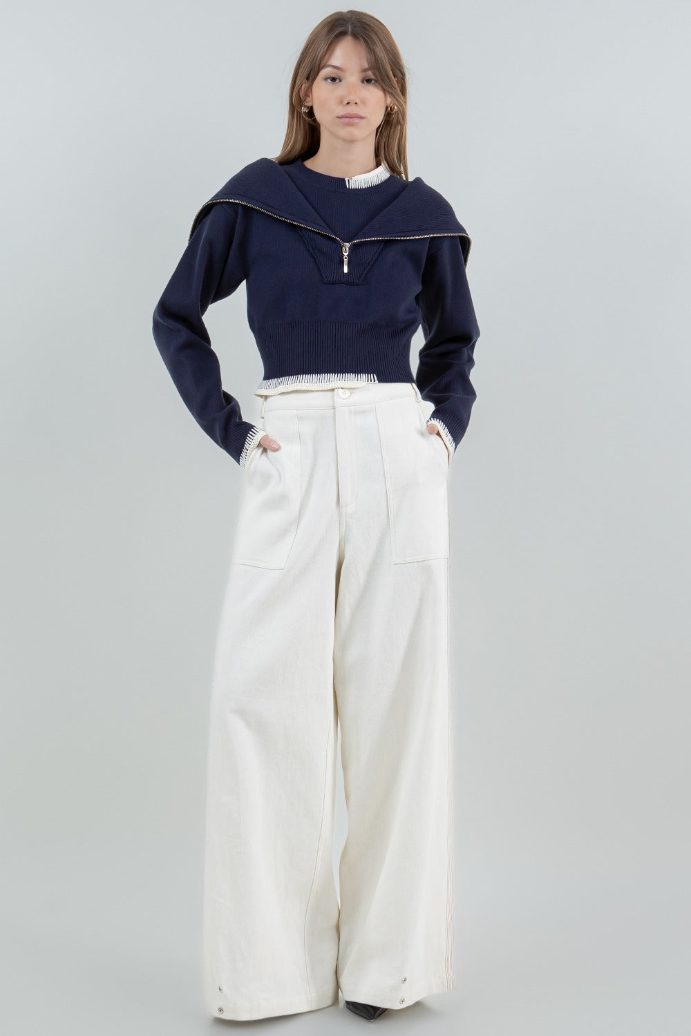 NAVY STITCHED SWEATER