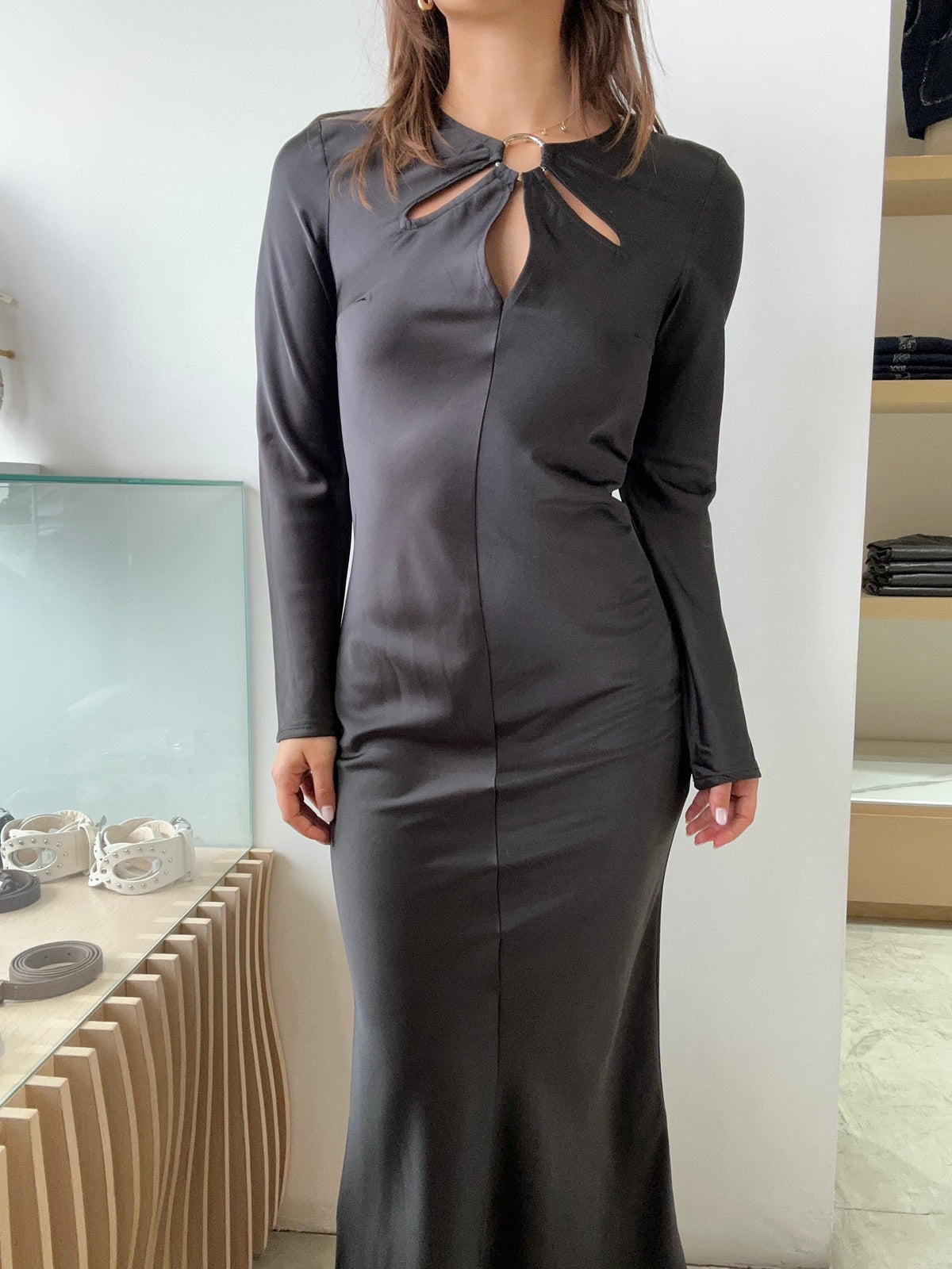 DETAIL BLACK SATIN DRESS