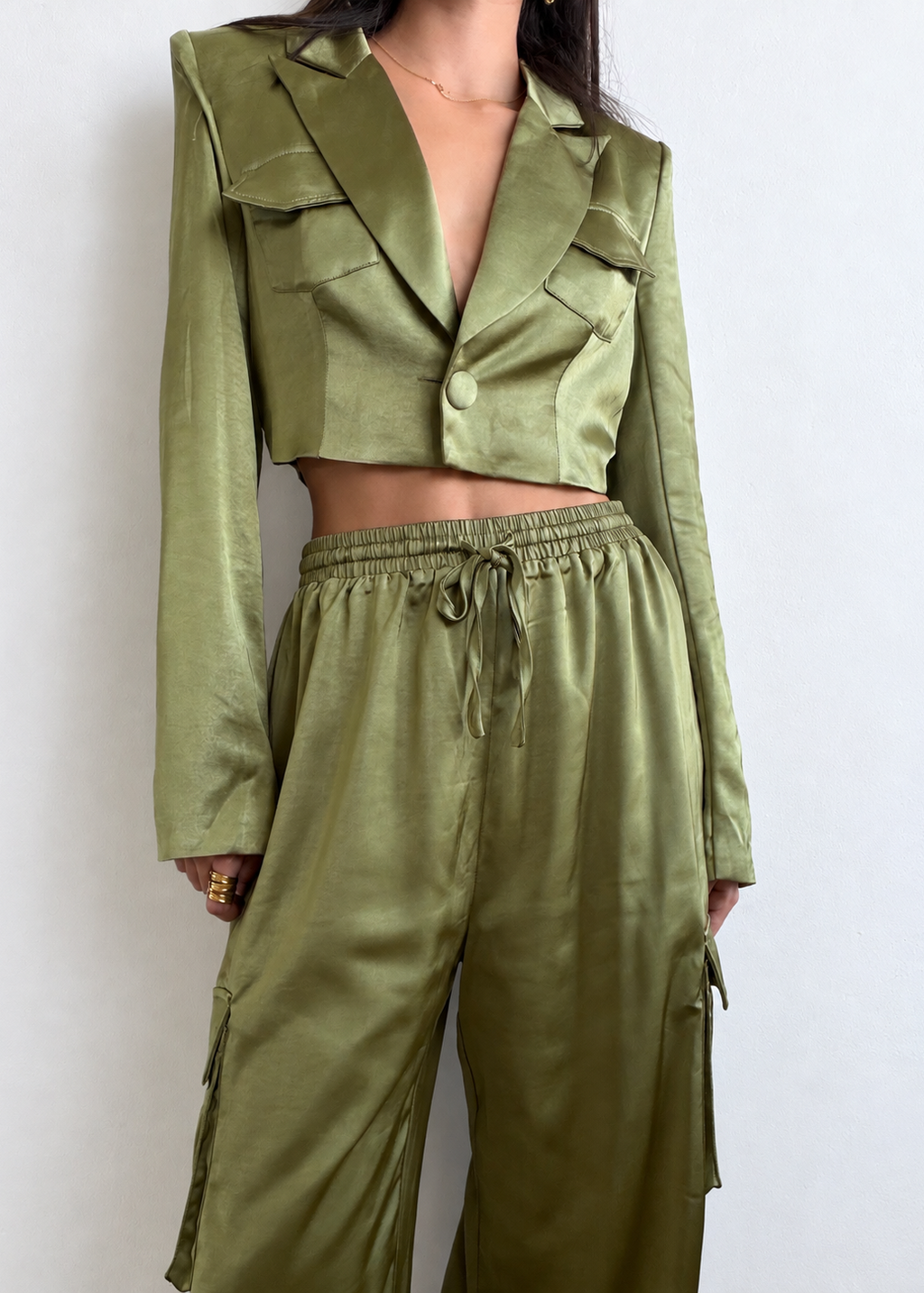 OLIVE SATIN CARGO BLAZER SET
