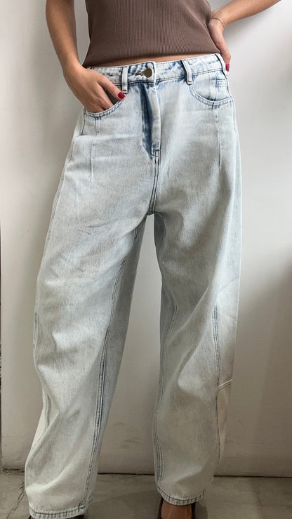 BAGGY LIGHT JEANS