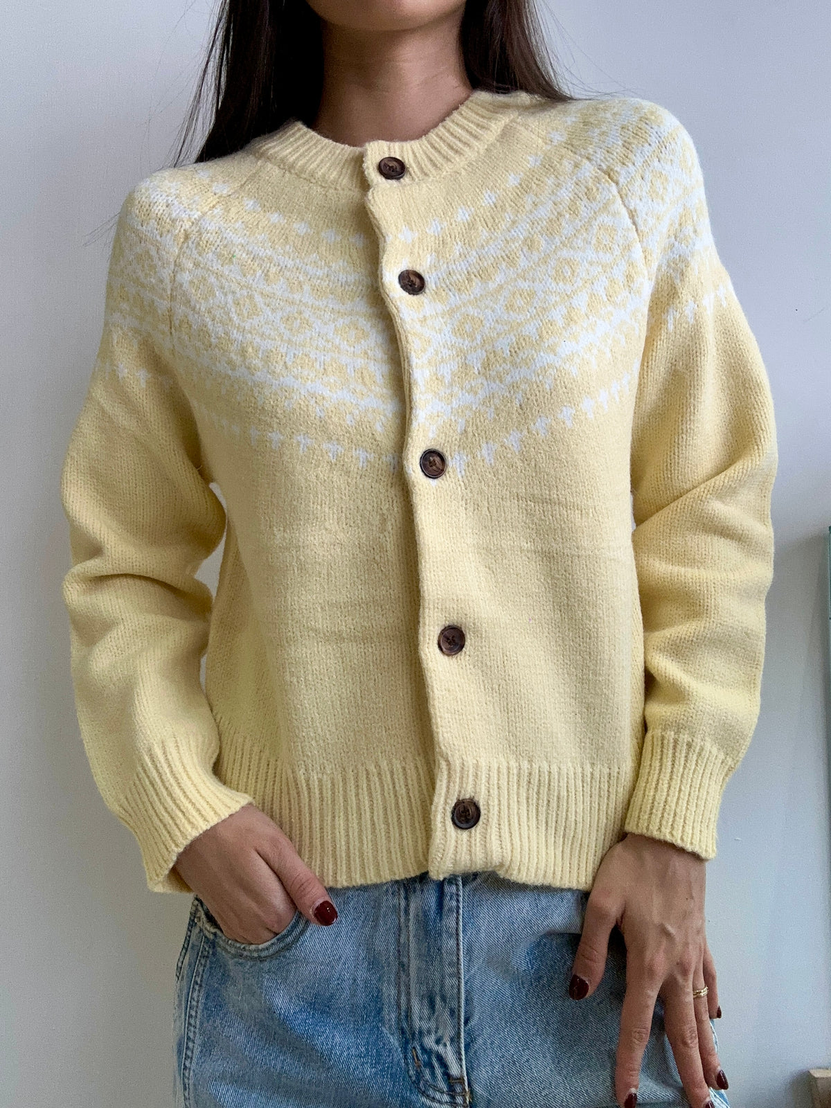 LEMON DETAIL SWEATER