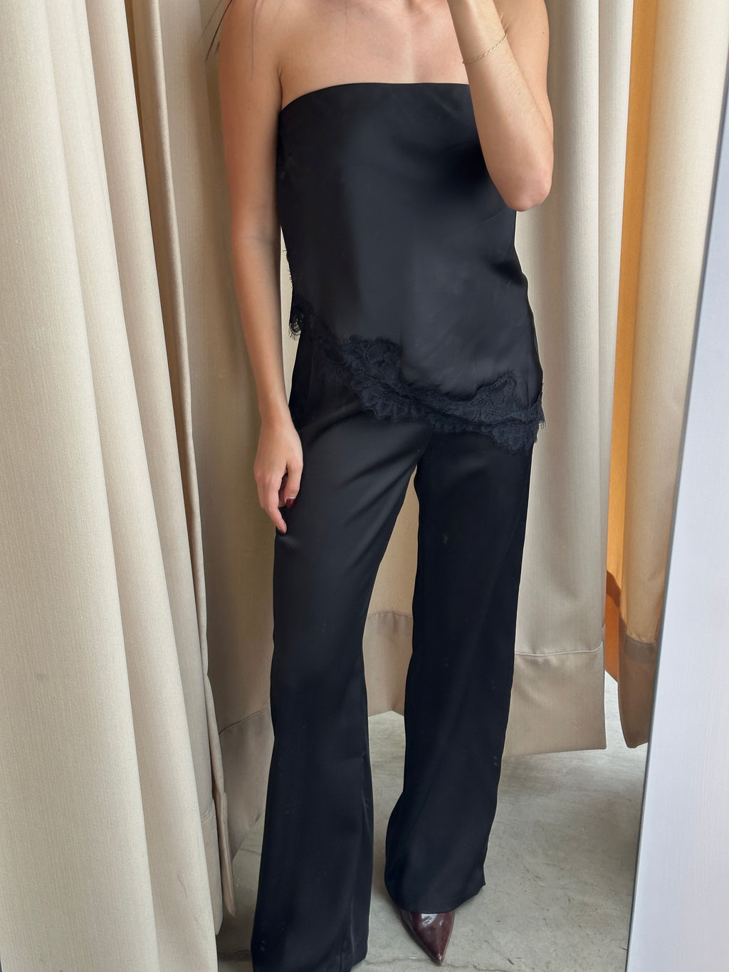 LACE EDGE SATIN BLACK SET
