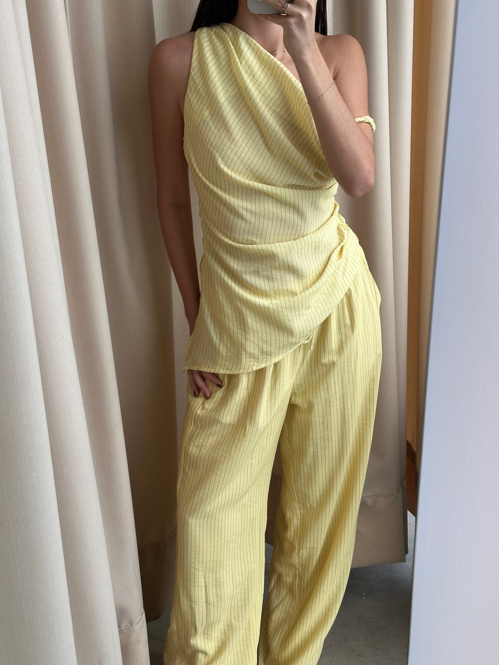 YELLOW ASSYMETRICAL SET
