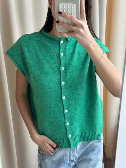 KELLY GREEN VEST SWEATER