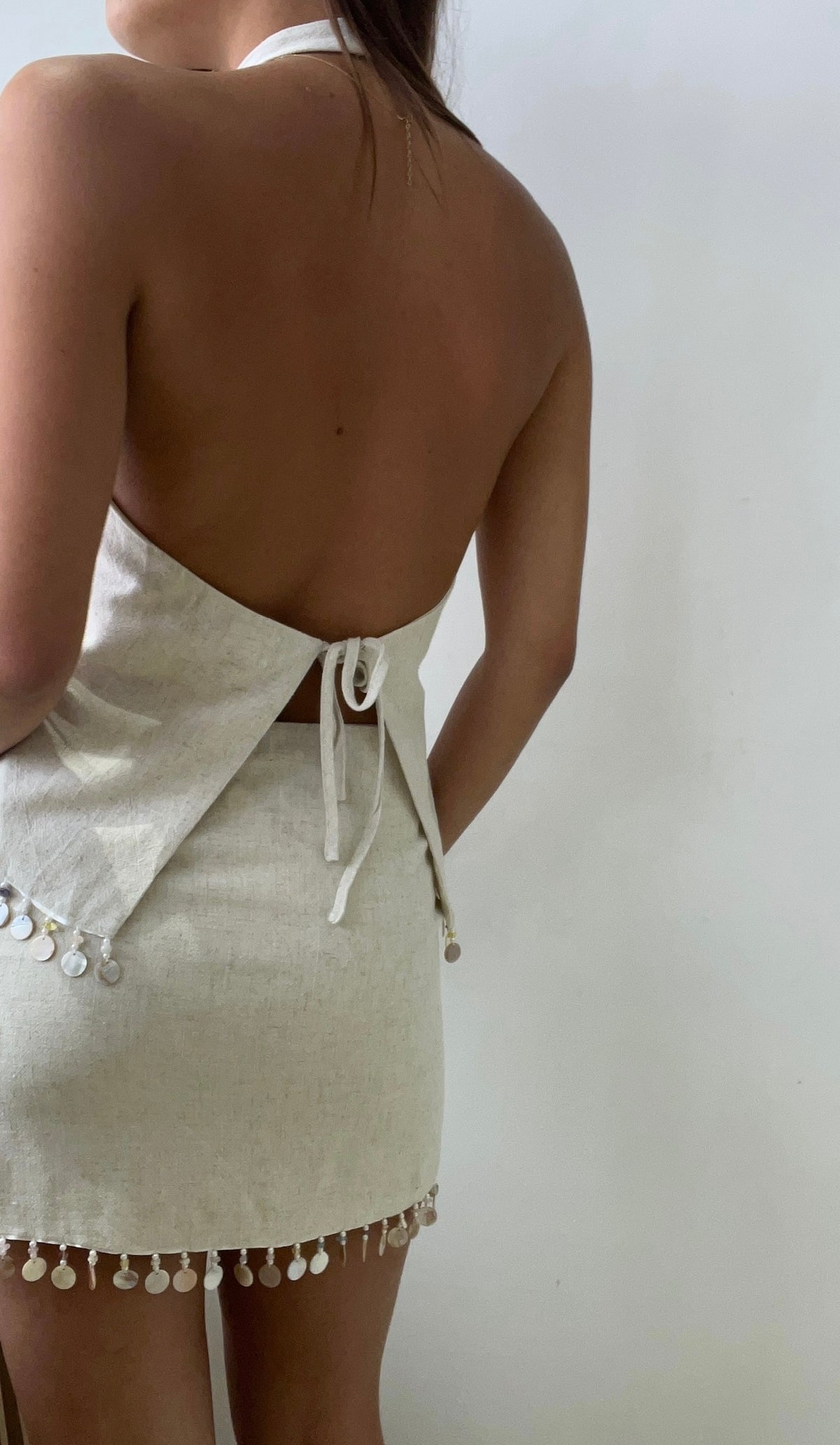 WHITE SET HEM WOVEN