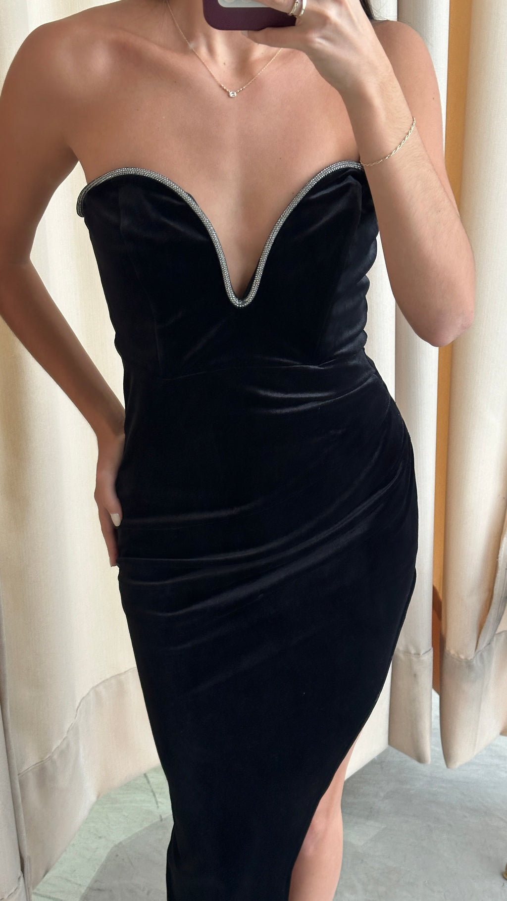 VESTIDO VELVET LAZO