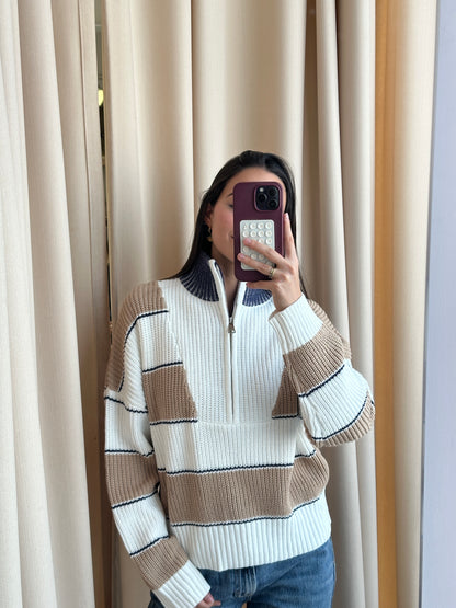 TAN WHITE ZIP SWEATER