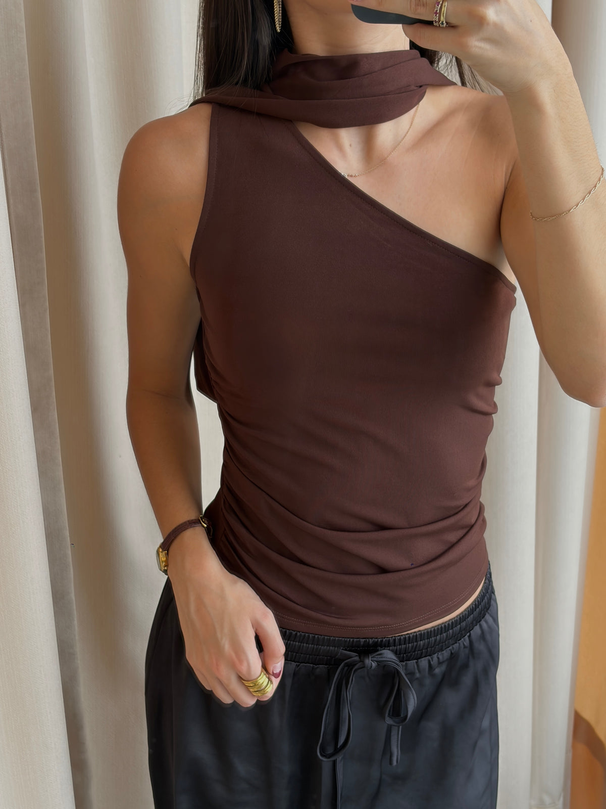 BROWN TIE NECK TOP