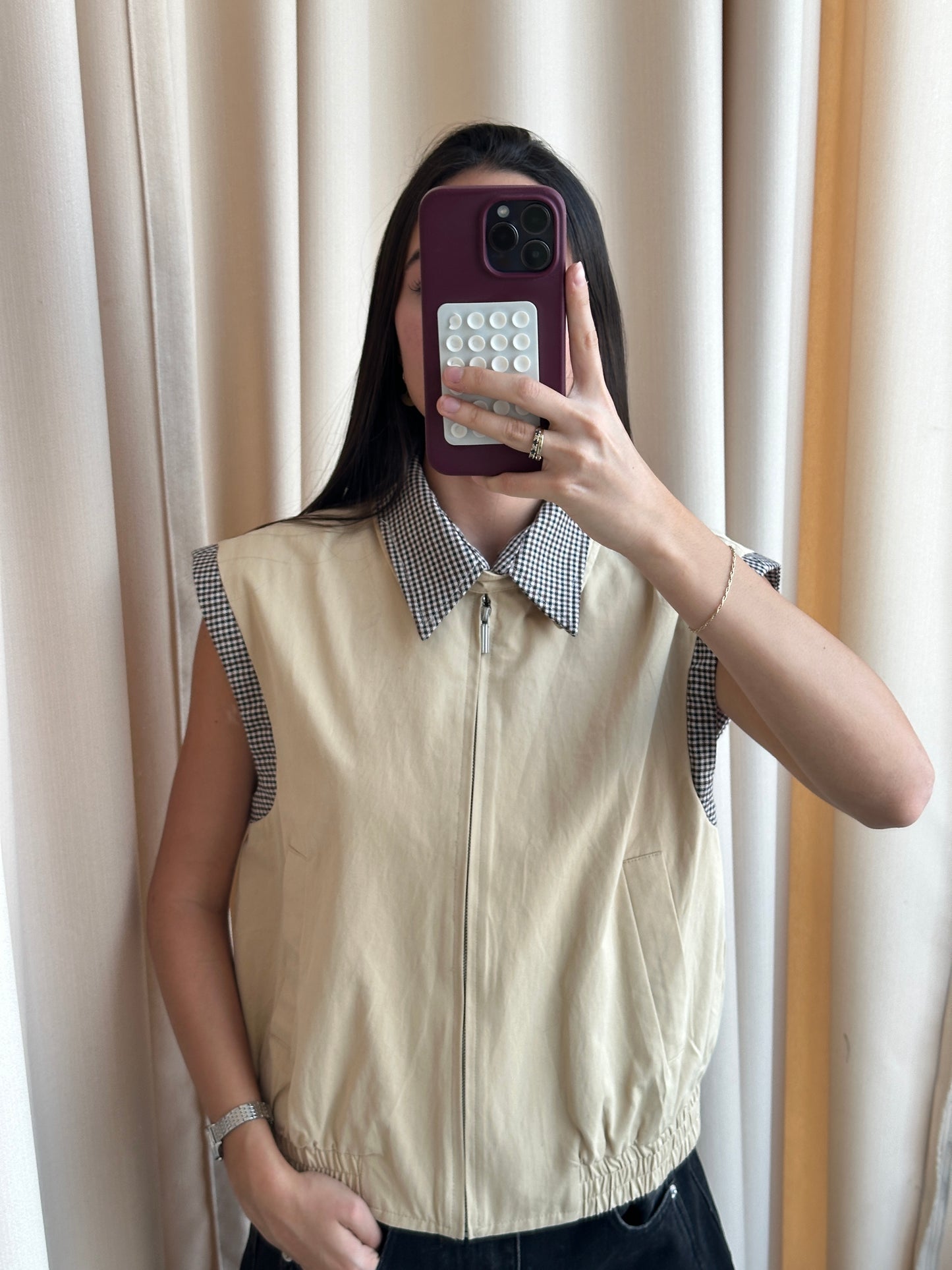 DOUBLE COLLAR BEIGE VEST