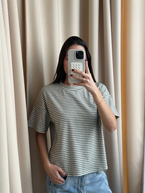 OAT STRIPED TSHIRT