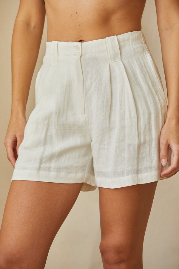 WHITE LINEN SHORTS