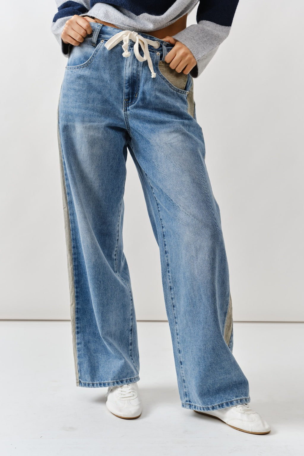JEANS CONTRASTE OLIVE