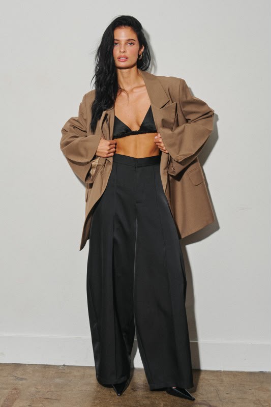 OVERSIZED TRUFFLE BLAZER
