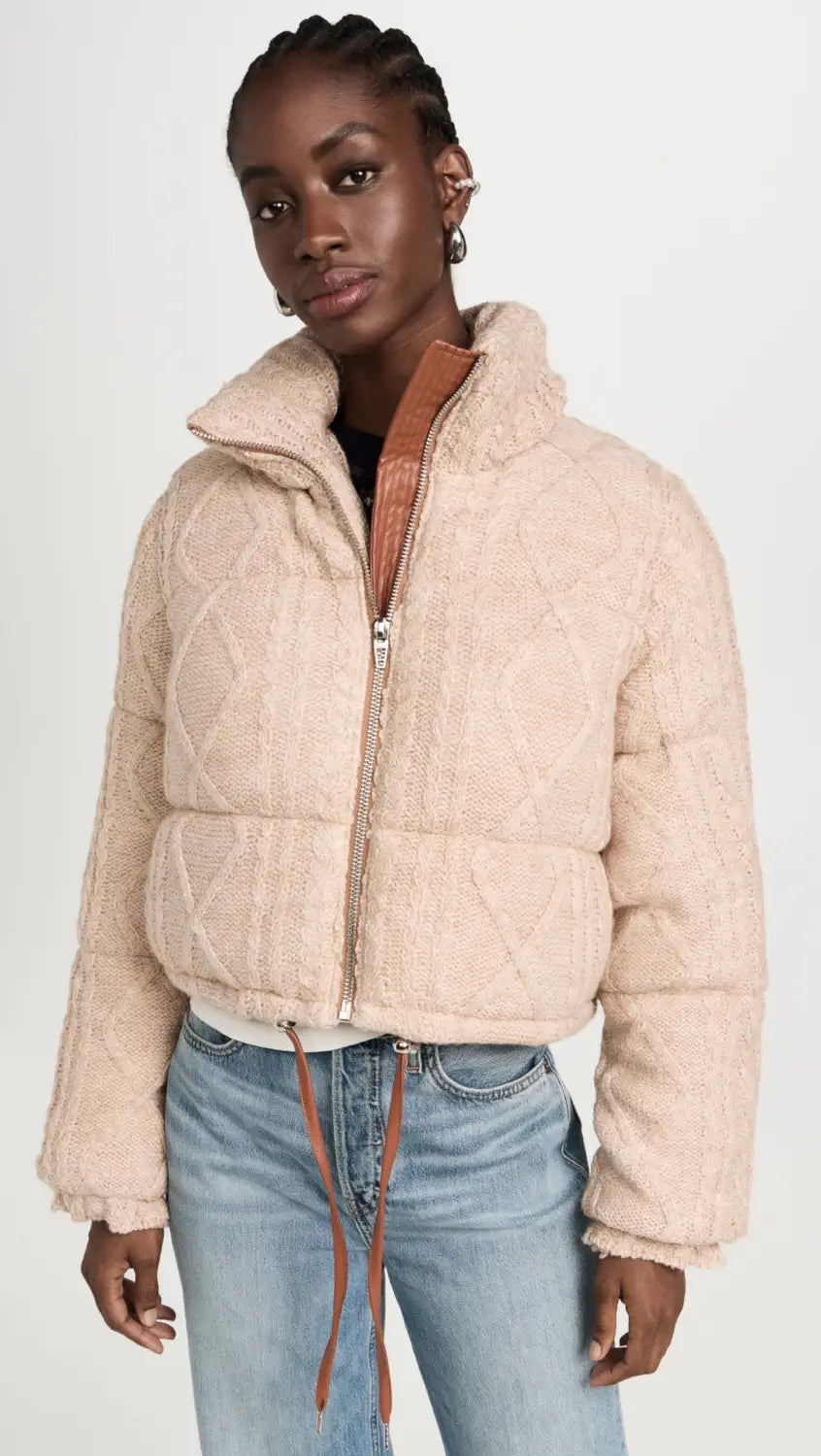 CHAMARRA TEJIDA SHORT