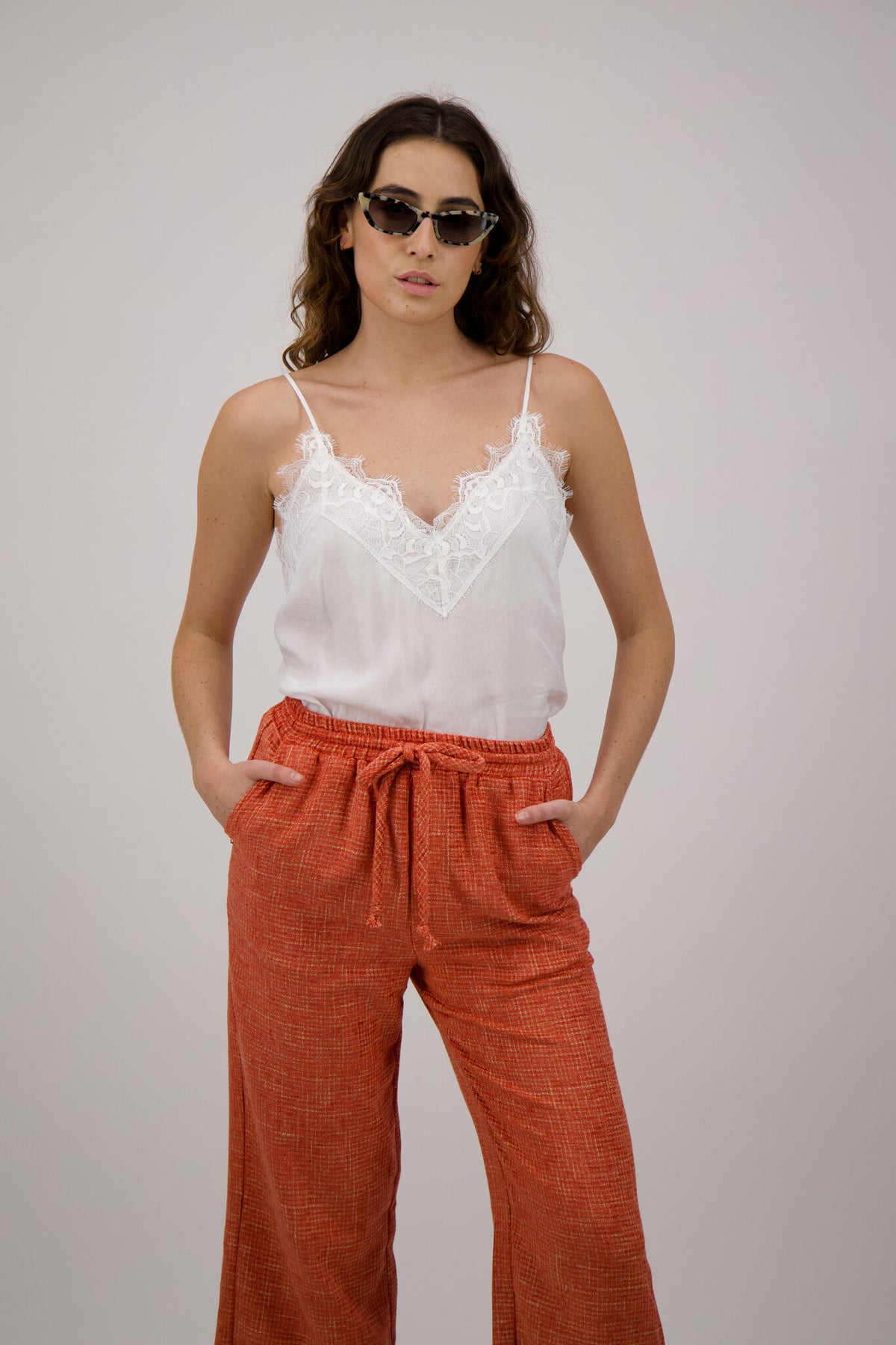 BLUSA ENCAJE BLANCO