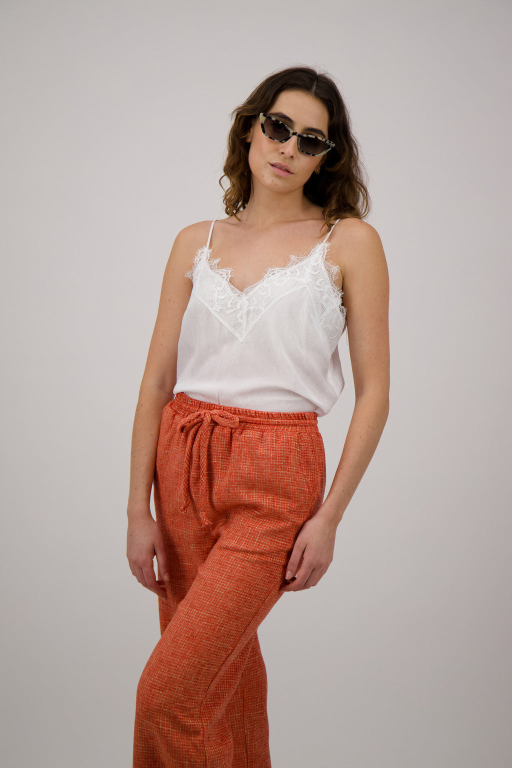 BLUSA ENCAJE BLANCO