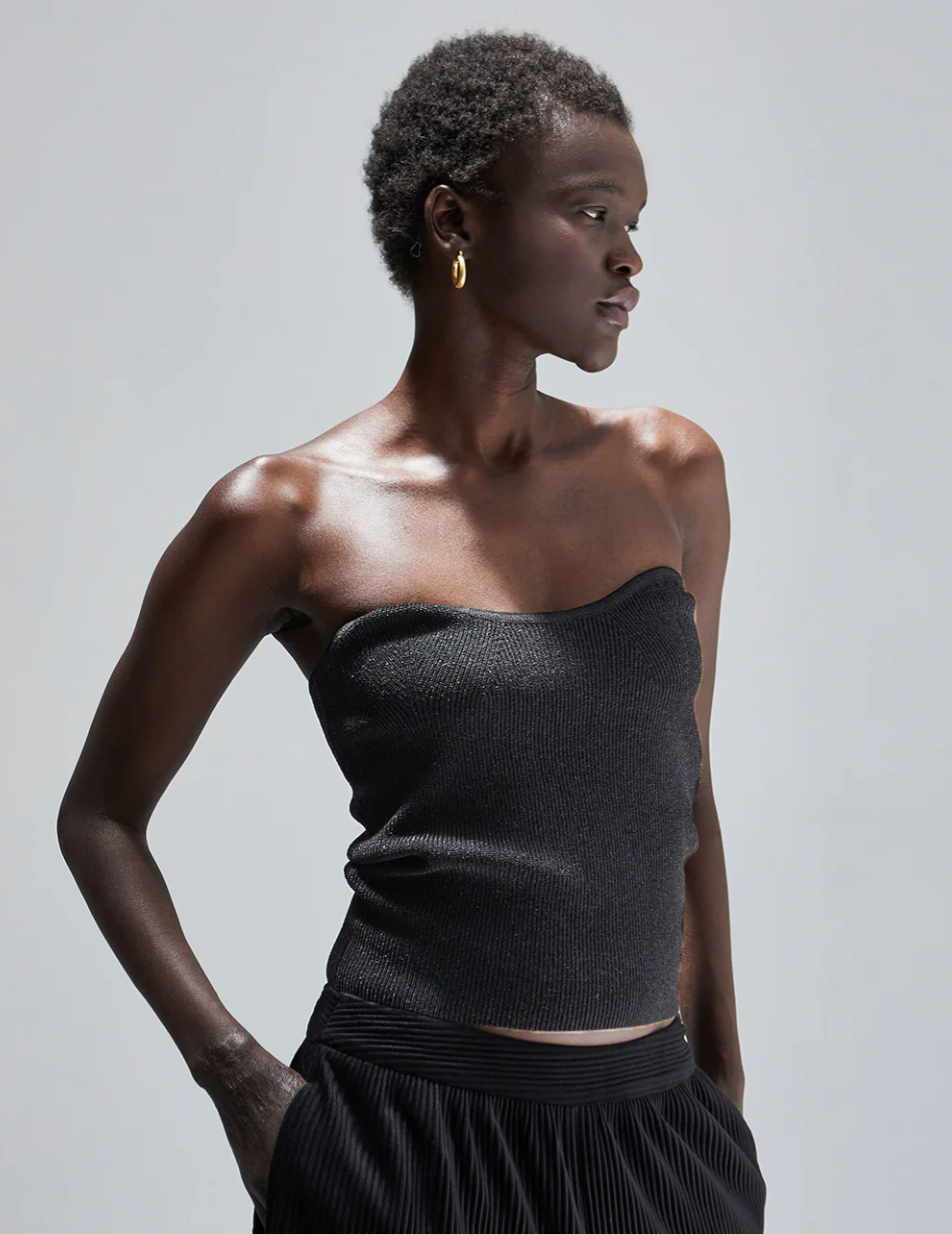 TOP METALICO STRAPLESS NEGRO