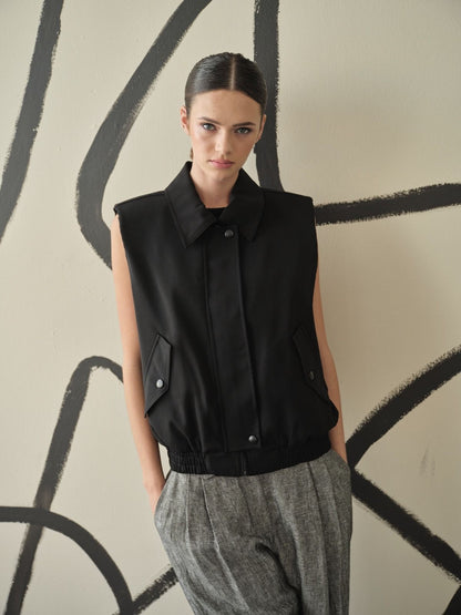 BOMBER CHALECO NEGRO