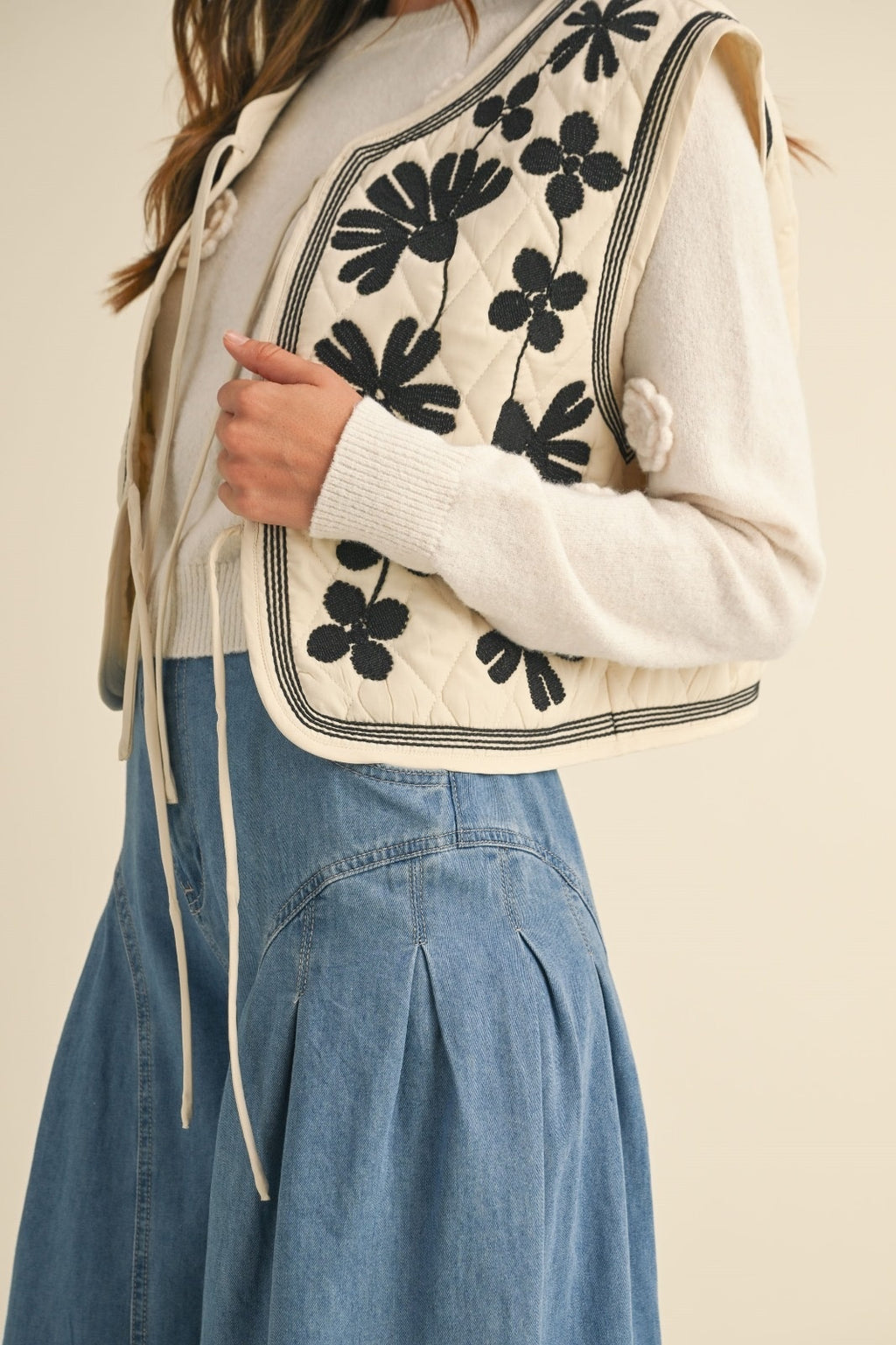 CHALECO BORDADO QUILTED