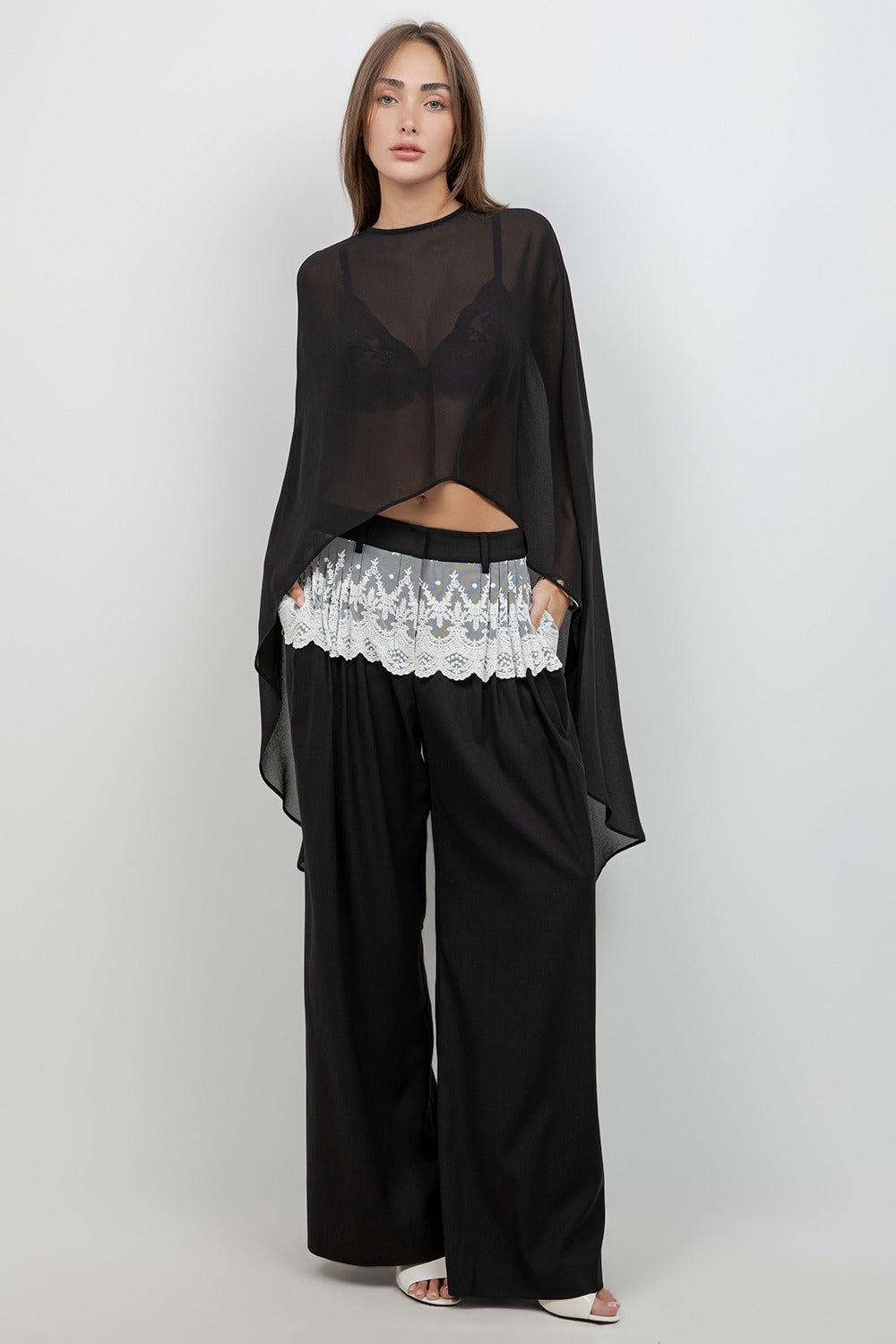 BLACK CAPE