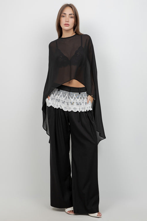 BLACK CAPE