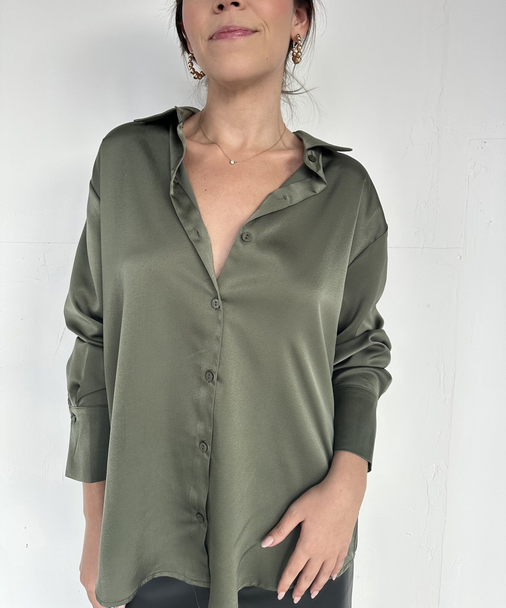 CAMISA SATIN OLIVE