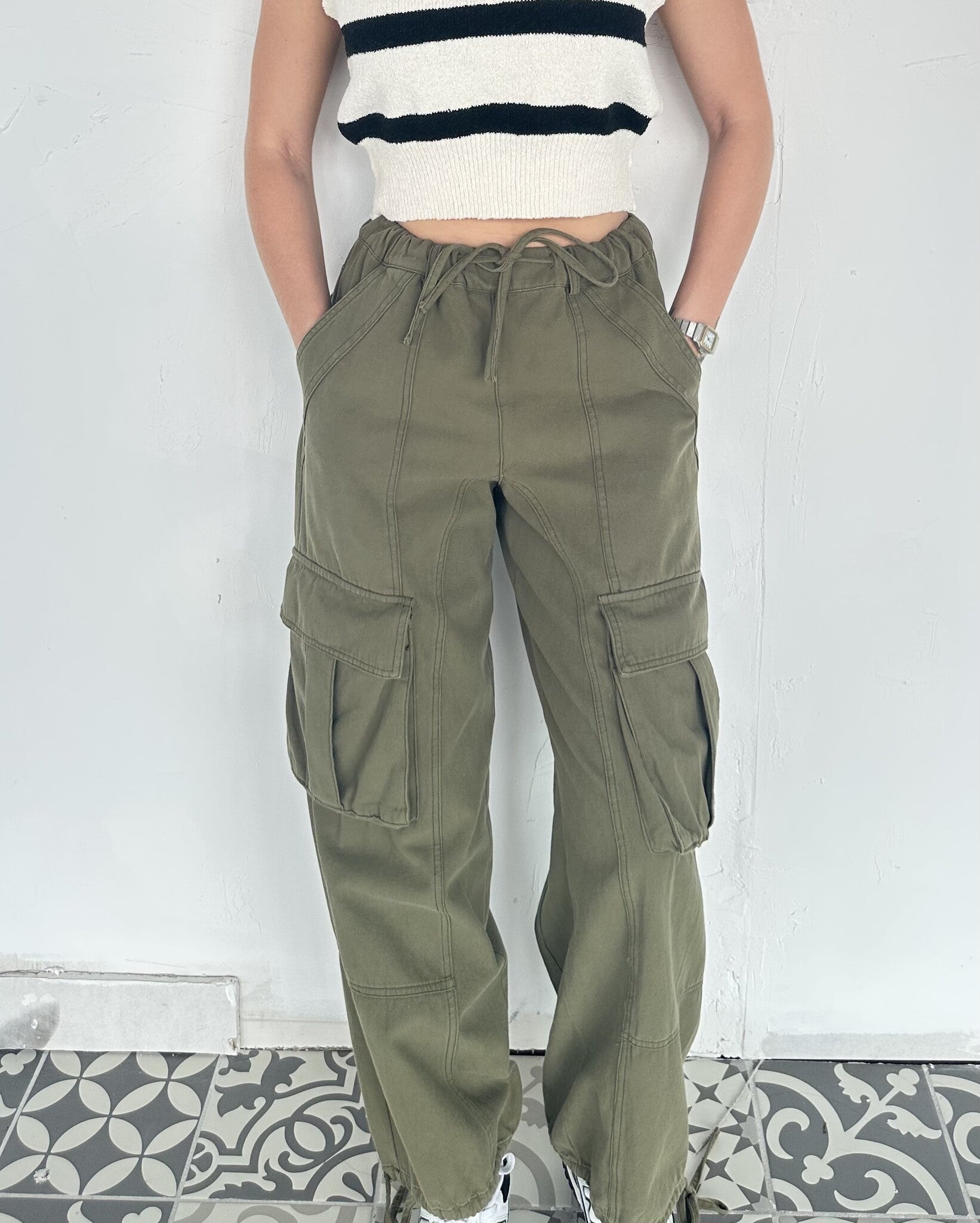 PANTALON CARGO OLIVO