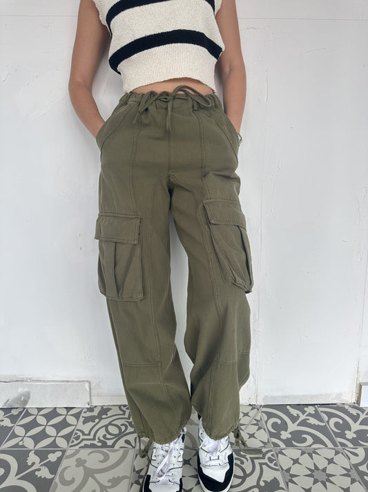 PANTALON CARGO OLIVO
