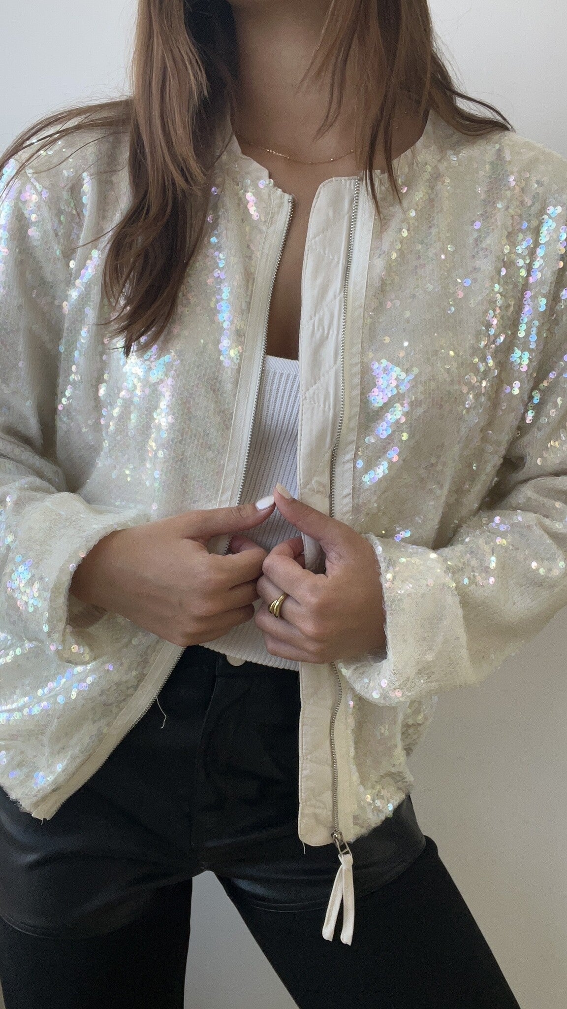 CHAMARRA BOMBER LENTEJUELA IVORY