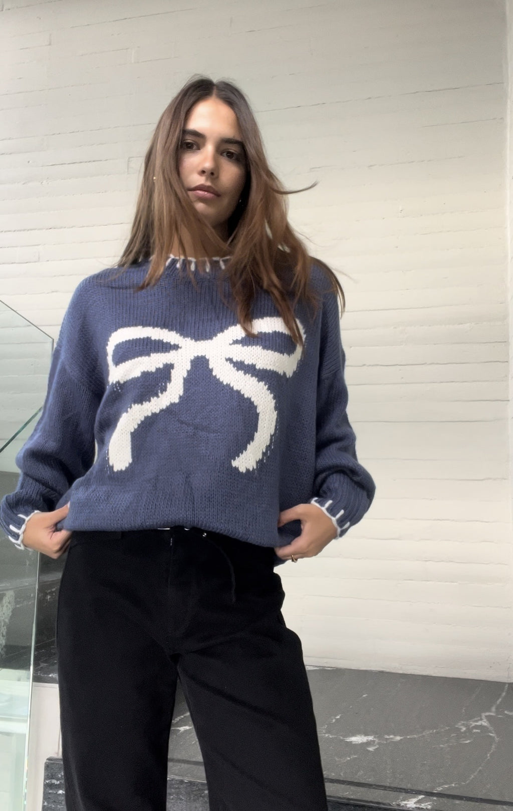 RIBBBON BOW SWEATER