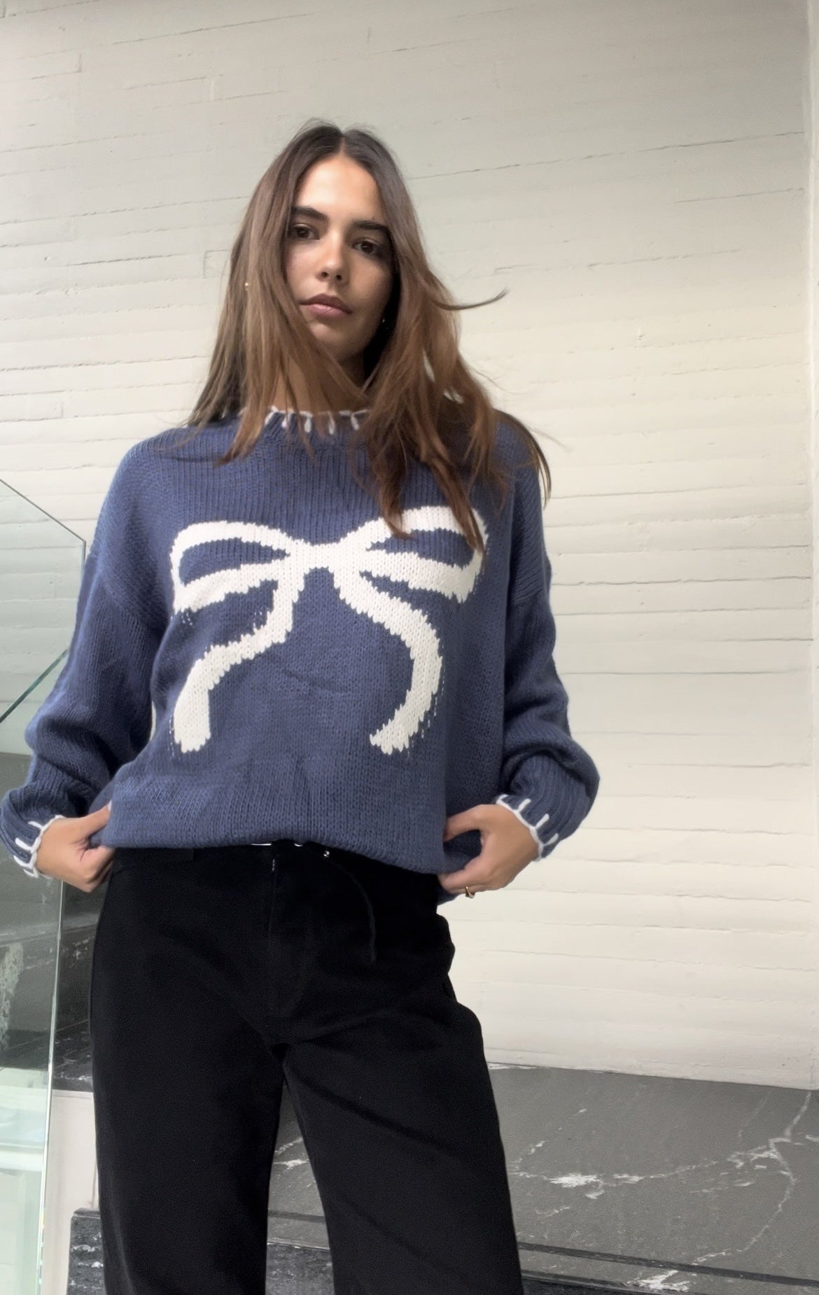 RIBBBON BOW SWEATER