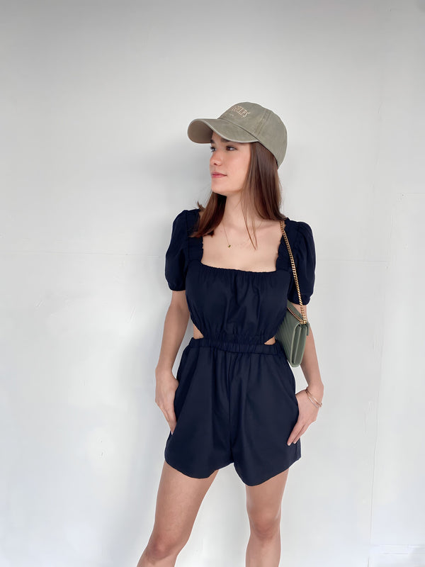 JUMPER NEGRO HOMBRO