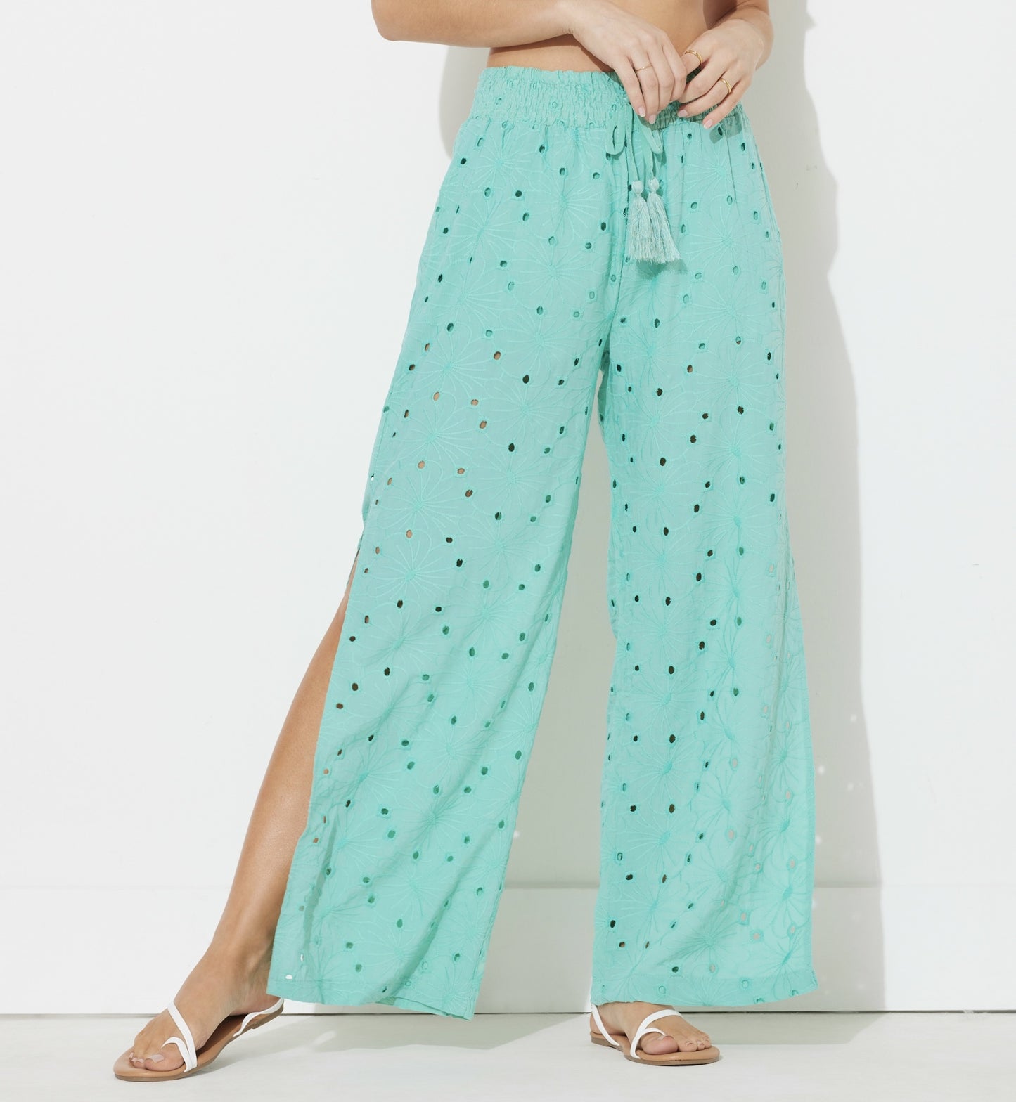 SET ENCAJE VERDE PANT