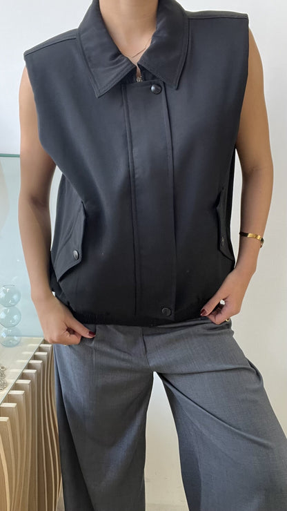 BOMBER CHALECO NEGRO