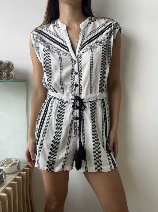 ROMPER BLANCO Y NEGRO TEJIDO