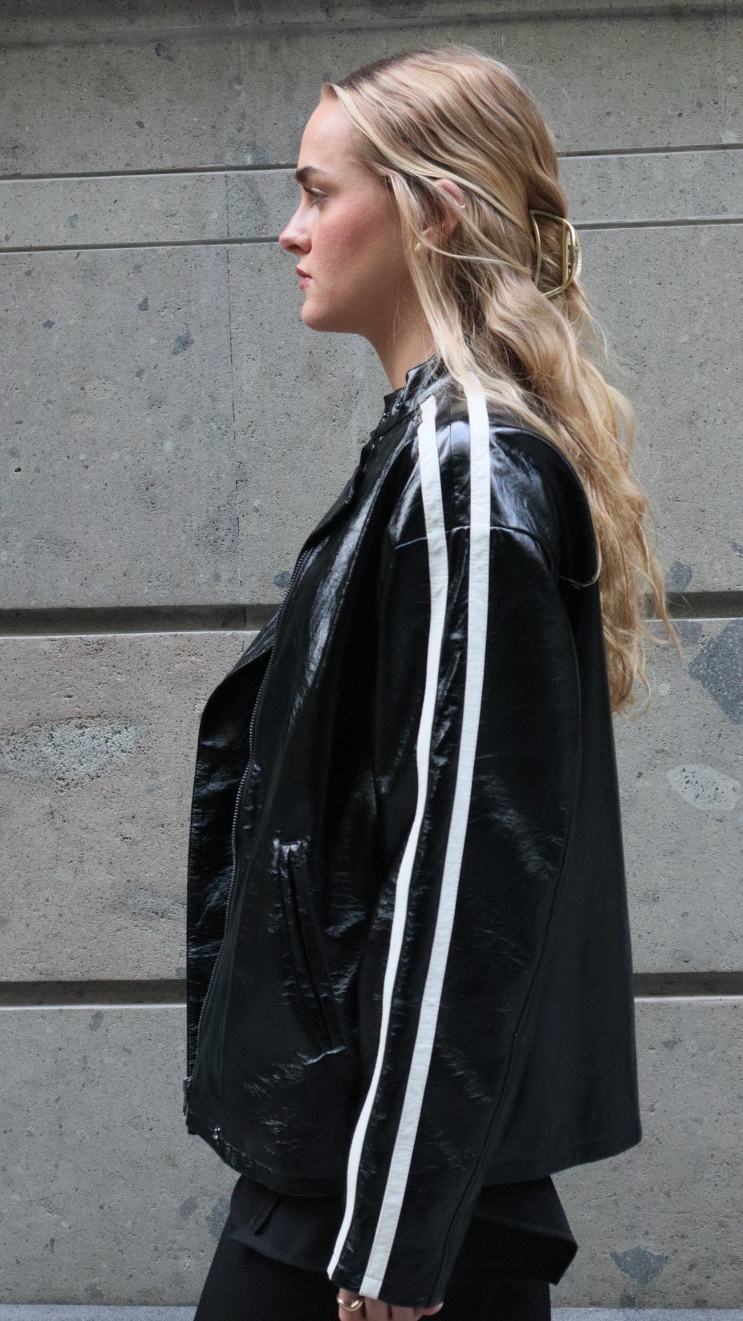 CHAMARRA SHINY NEGRA