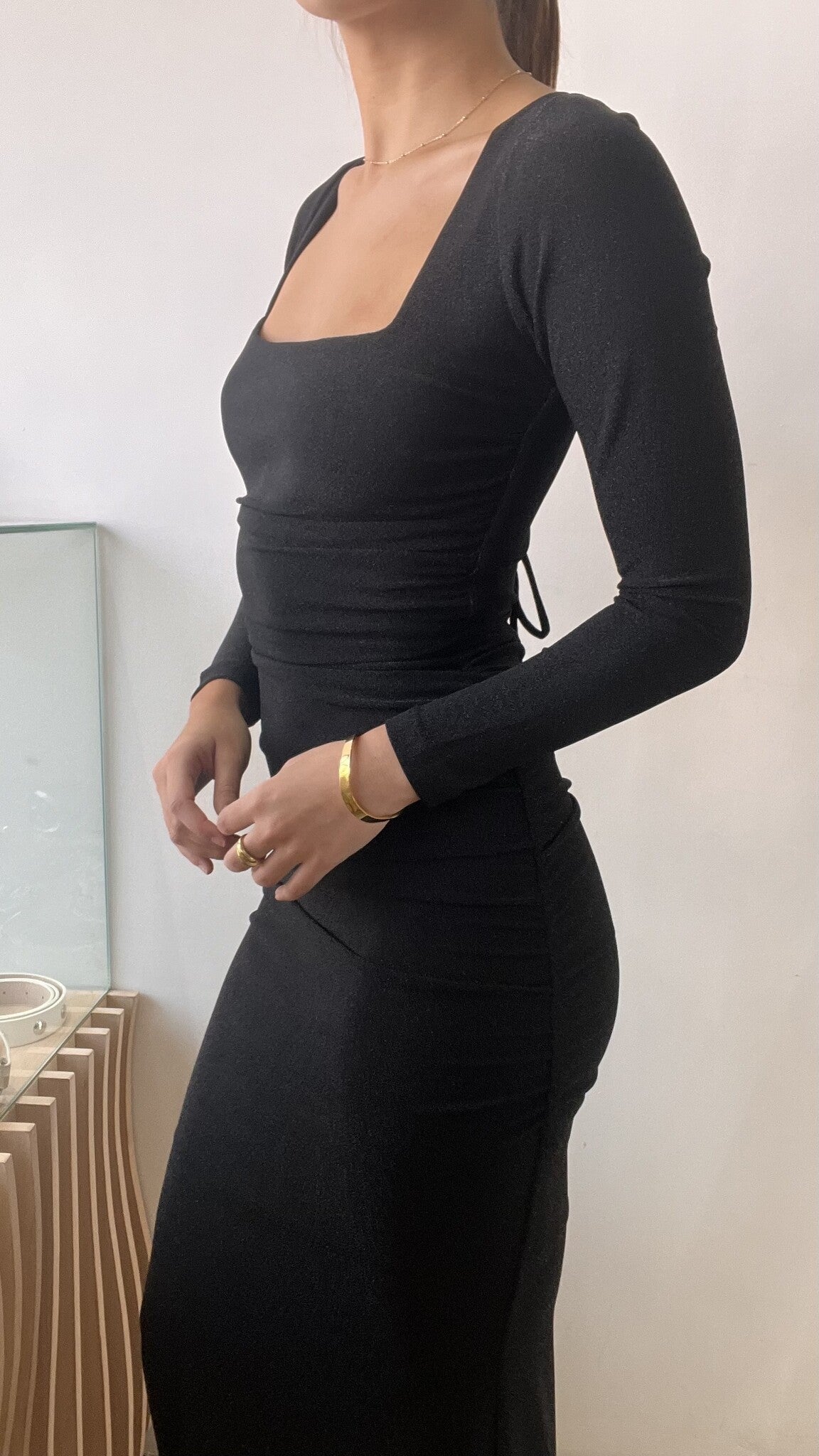 BLACK LONGSLEEVE OPEN DRESS