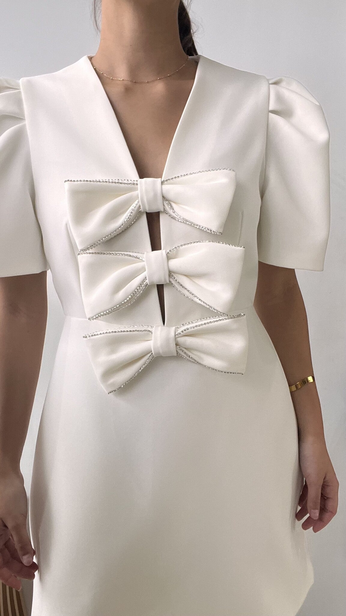 PUFF BOW WHITE DRESS