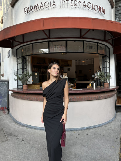 VESTIDO OFF SHOULDER NEGRO